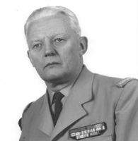 General Maurice Schmidt